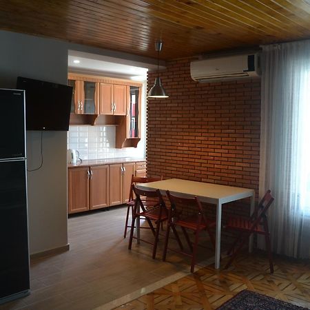 Апартаменты Gorgiladze 66-58 Батуми Экстерьер фото